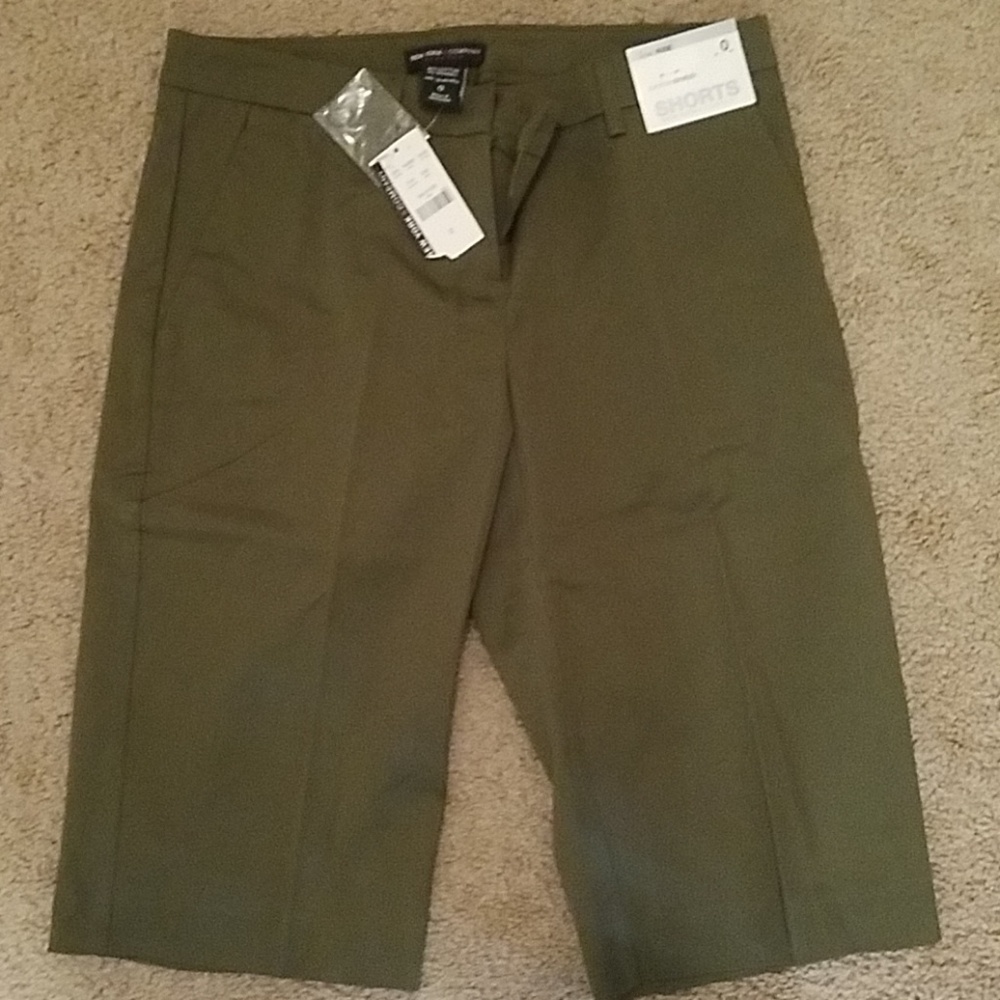 NWT New York and Company stretchy shorts